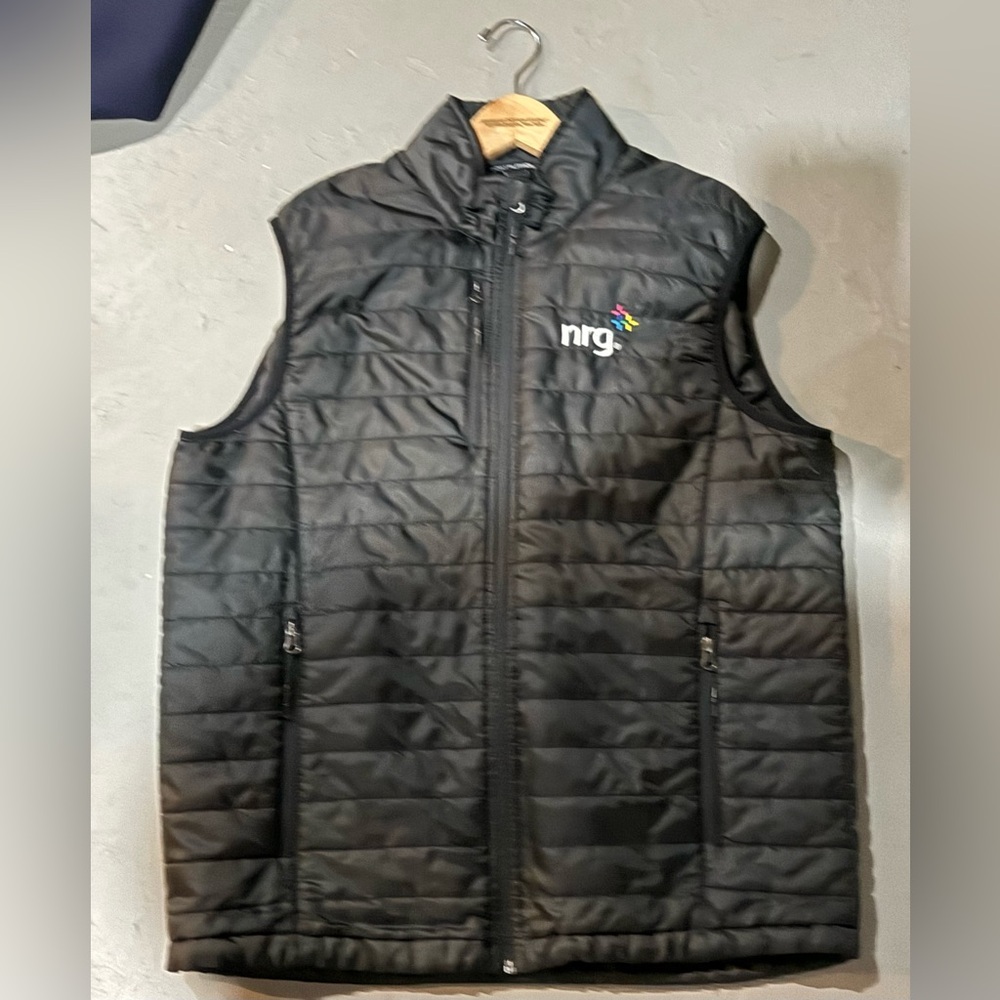 Port Authority - NRG Energy “Black” Vest (Size: L)